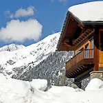 Les Combes La Salle
