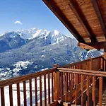 Les Combes Hotel La Salle