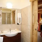 Hotel Les Combes La Salle