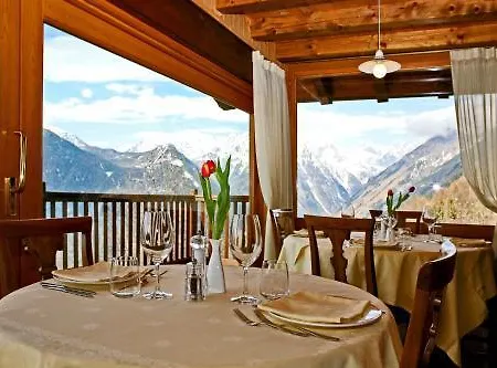 Hotel Les Combes 3*