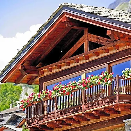 Hotel Les Combes 3*
