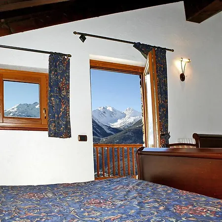 فندق Les Combes 3*