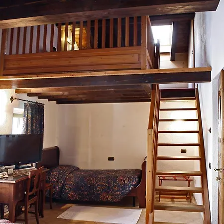 Les Combes Otel 3*