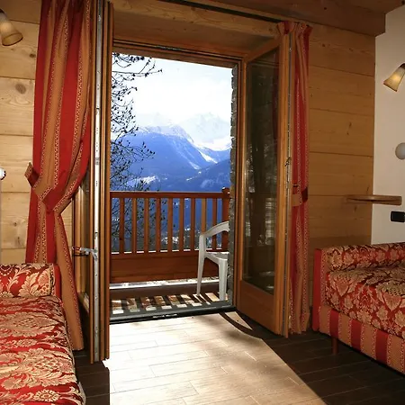 Les Combes Hotel