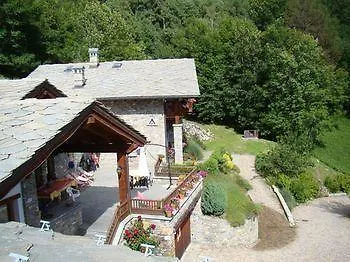 Les Combes 3* لا سالّي