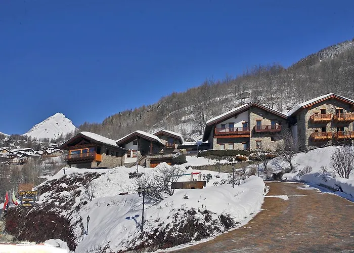 Hotel Les Combes La Salle