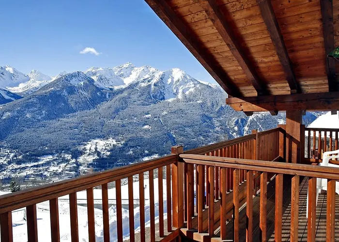 Les Combes Hotel La Salle